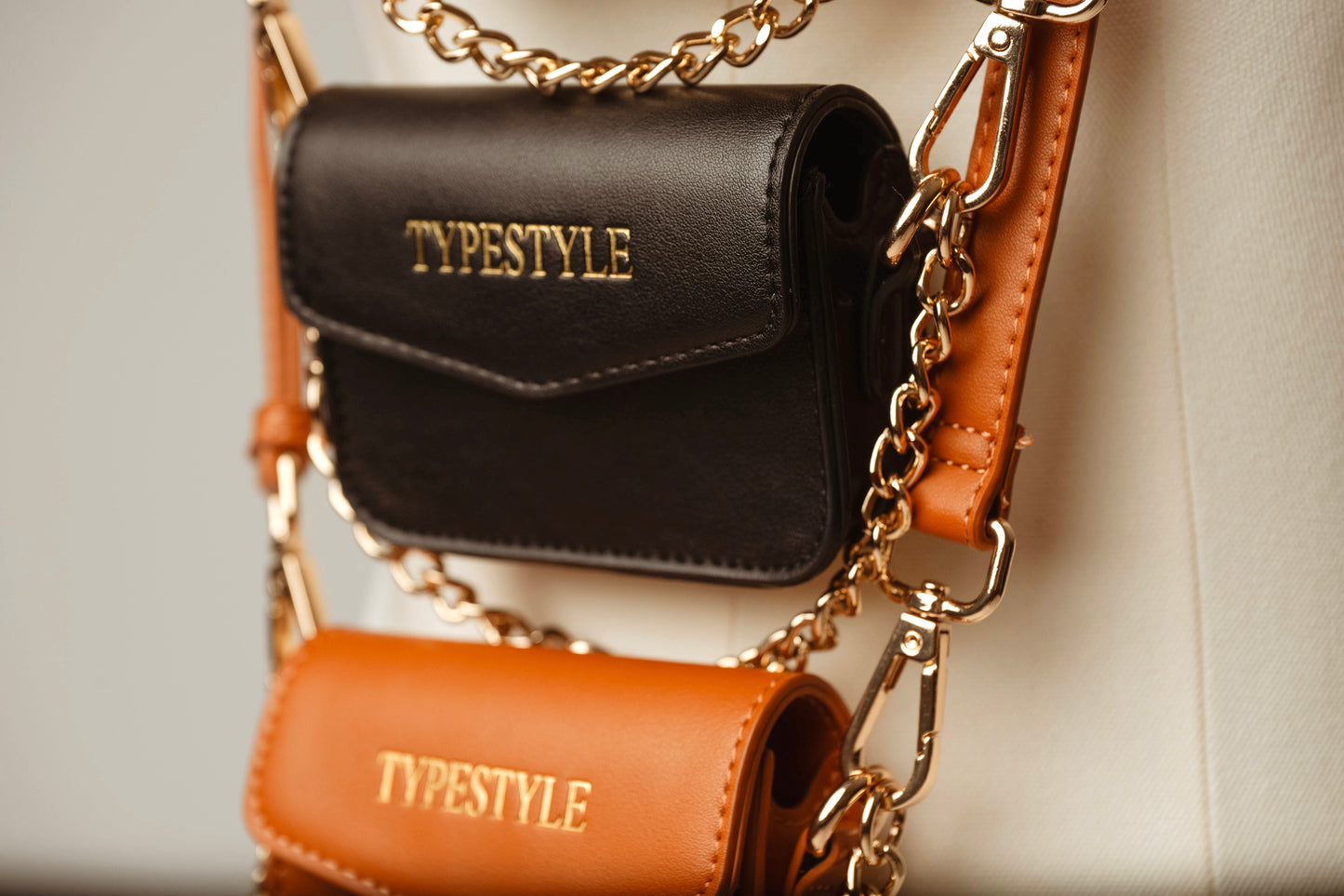 The Signature Satchel-Black